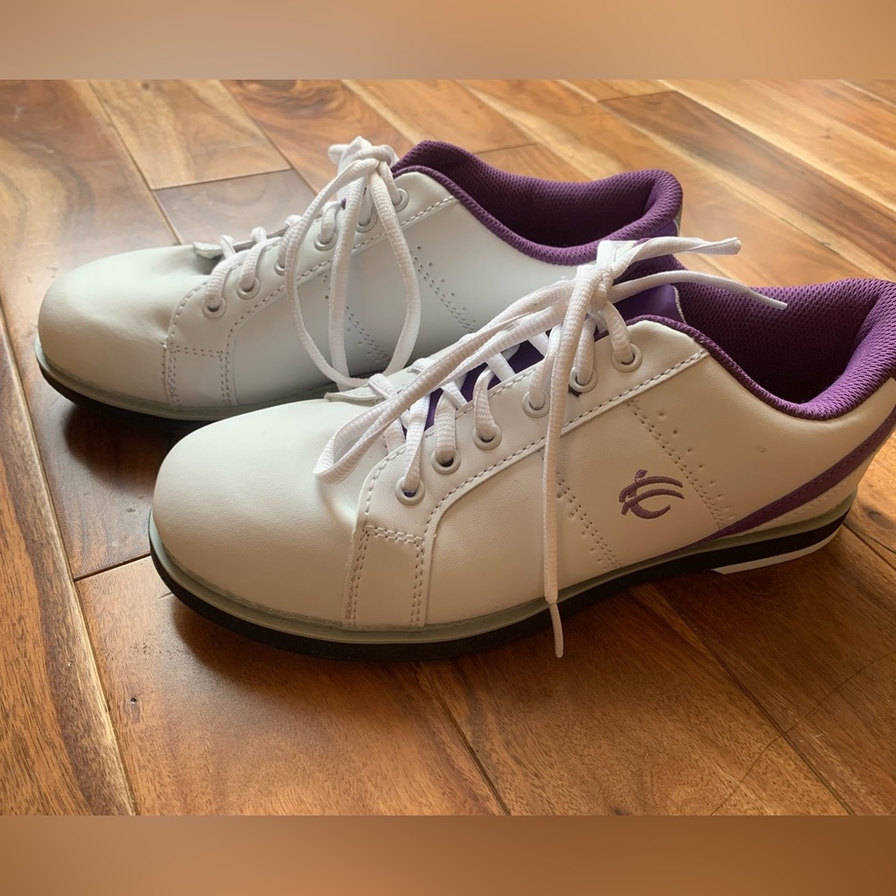 Women’s Bowling Shoes